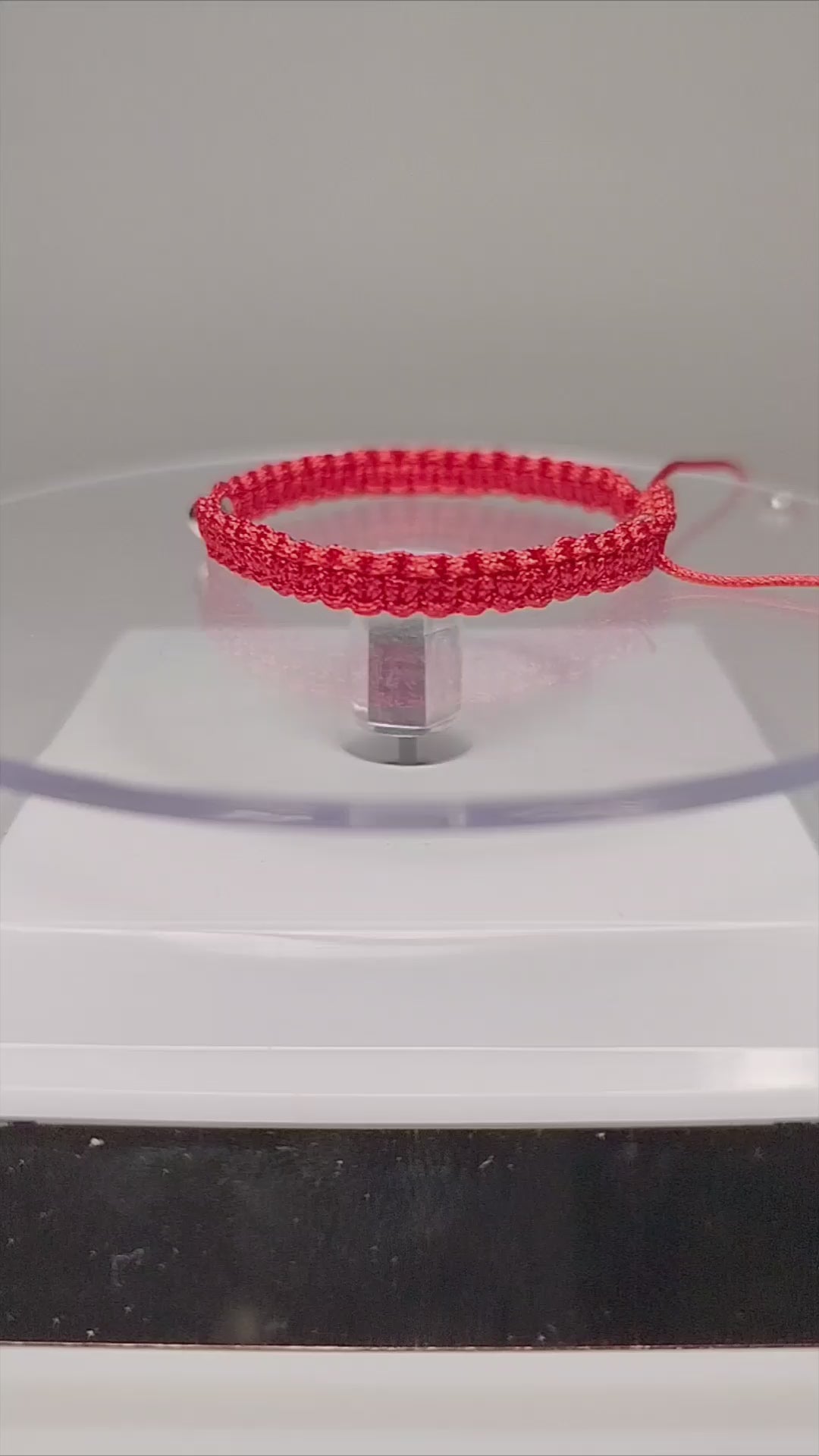 Pulsera de hilo rojo con 3 pelotitas de plata 950 (para niñ@s)
