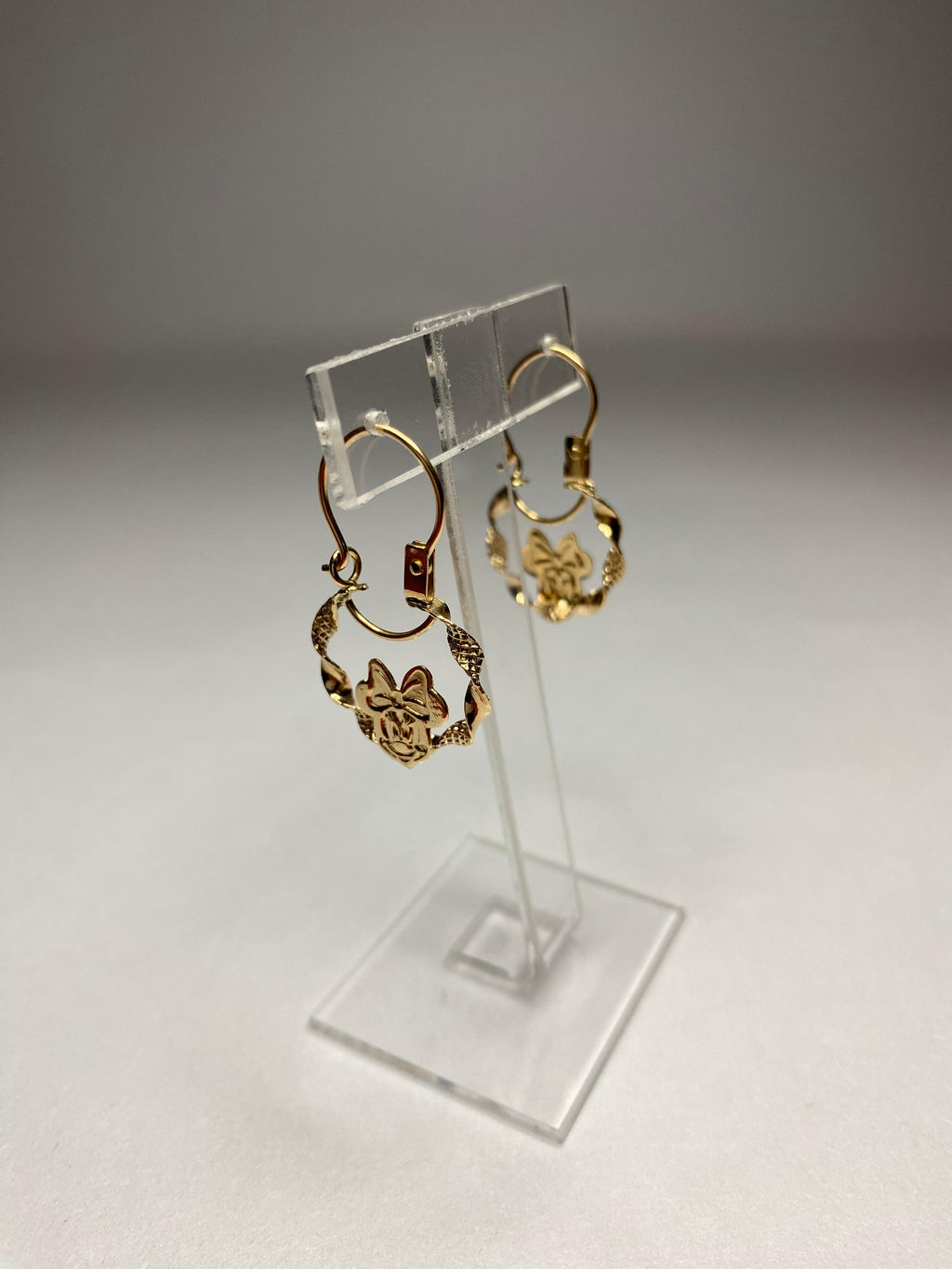 Aros enroscados de oro 18k Minnie