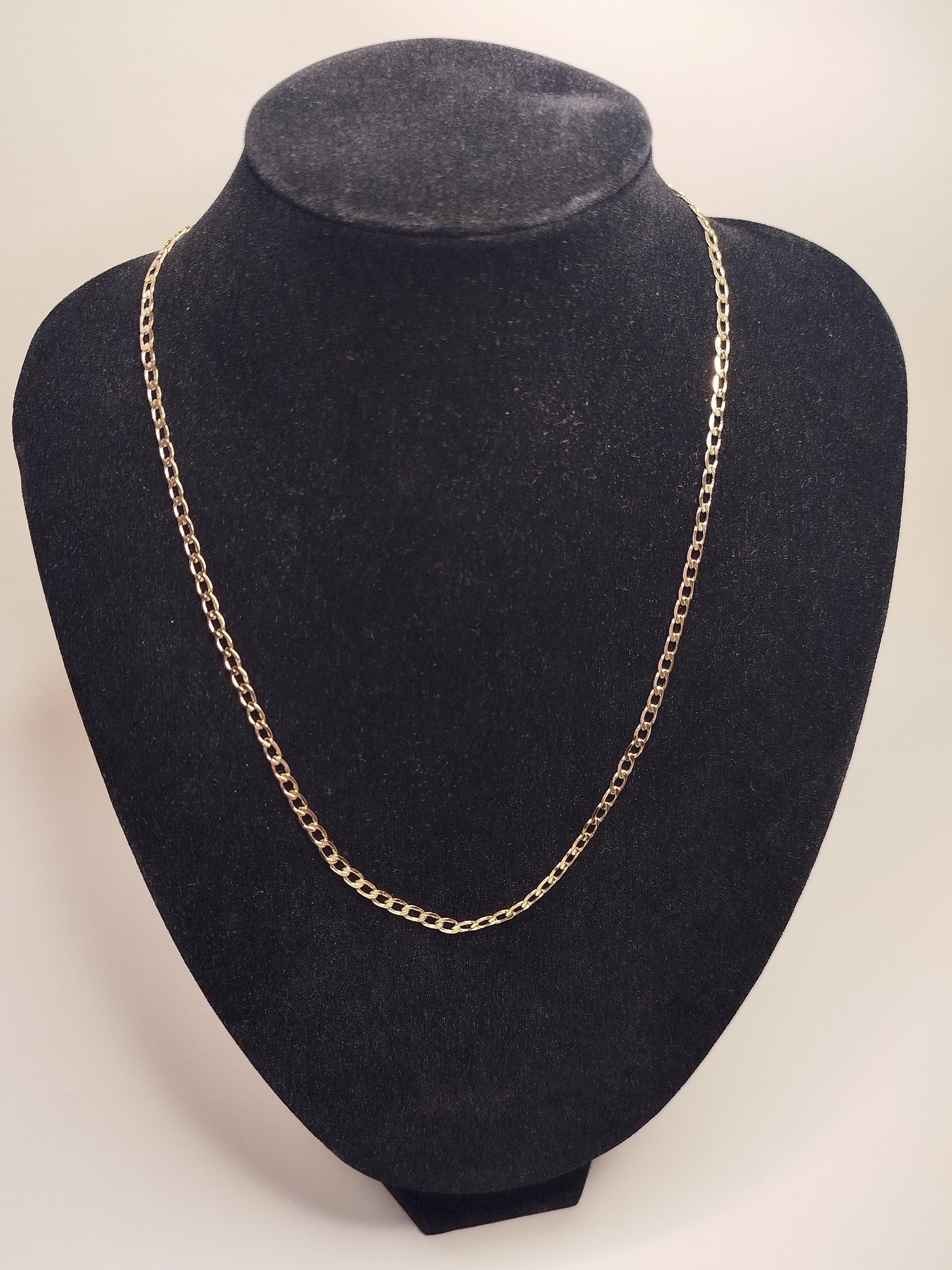 Cadena grumet de oro