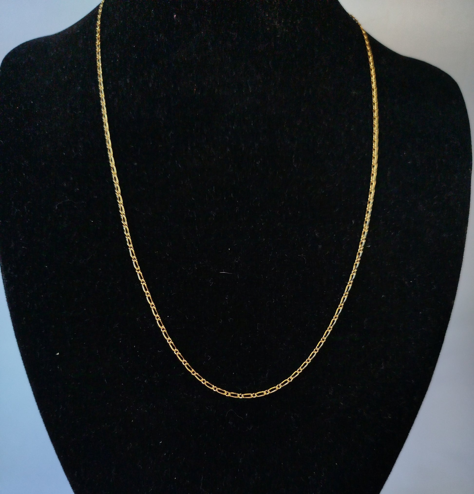 Candena cartier de oro